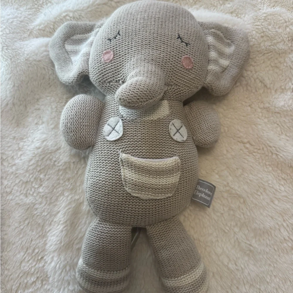 Knit Plush Toy - Gray